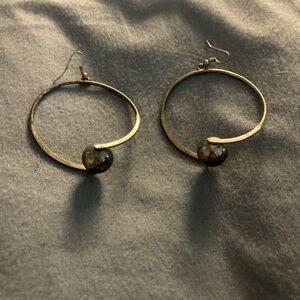 Chic Gold Hoop Earrings with Metallic Accents